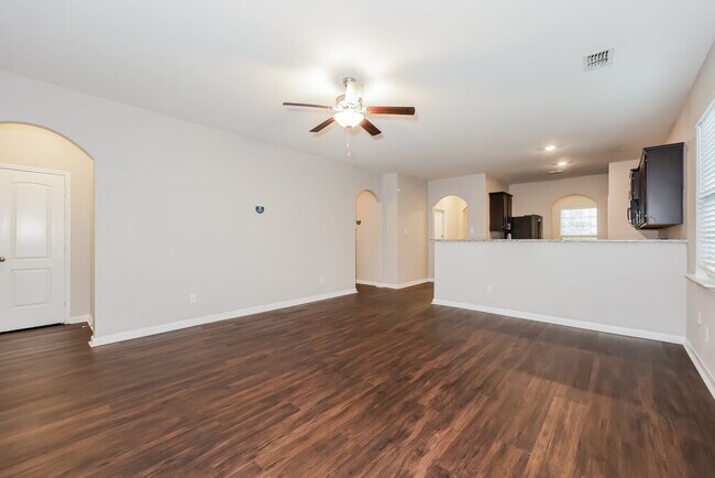 Foto del edificio - 14301 Wrangler Way