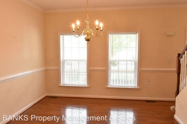 Foto del edificio - 4 br, 2.5 bath House - 110 Olympic Drive