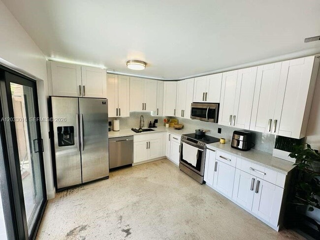 Foto del edificio - 2601 Garden Ct