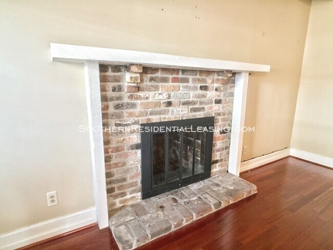 Foto del edificio - Downtown Pensacola 2BD/2.5BA - Coming Soon!