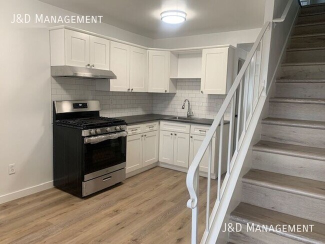 Foto del edificio - 4485 Quince St
