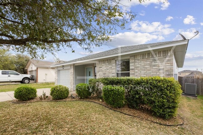 Building Photo - 505 Shale Dr