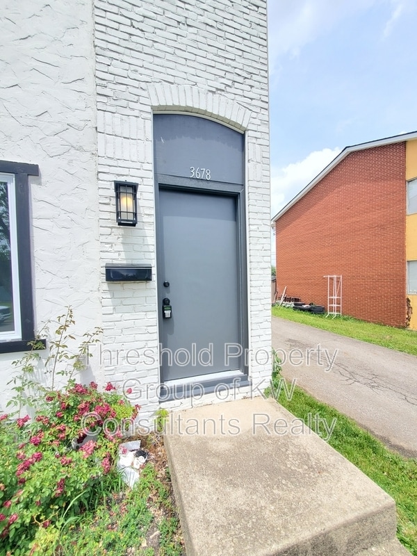 Building Photo - 3672-3678 Arnelle Road - 3678