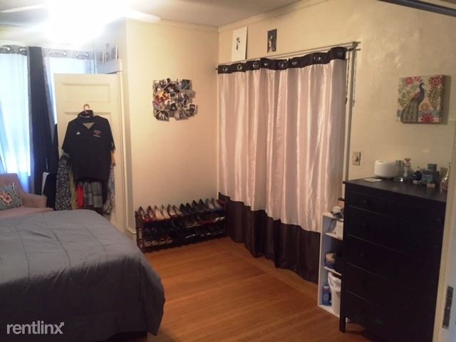 Foto del edificio - 16 Westwood Rd