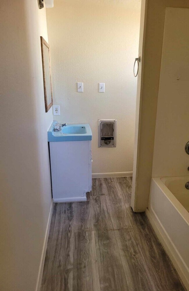 Foto del edificio - Efficiency apartment