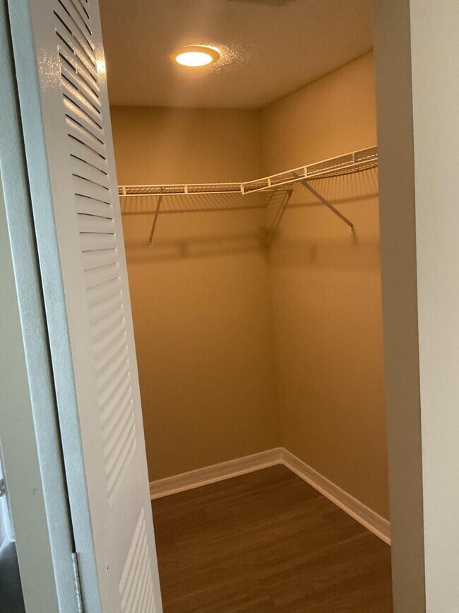 Foto del edificio - 4155 N Haverhill Rd