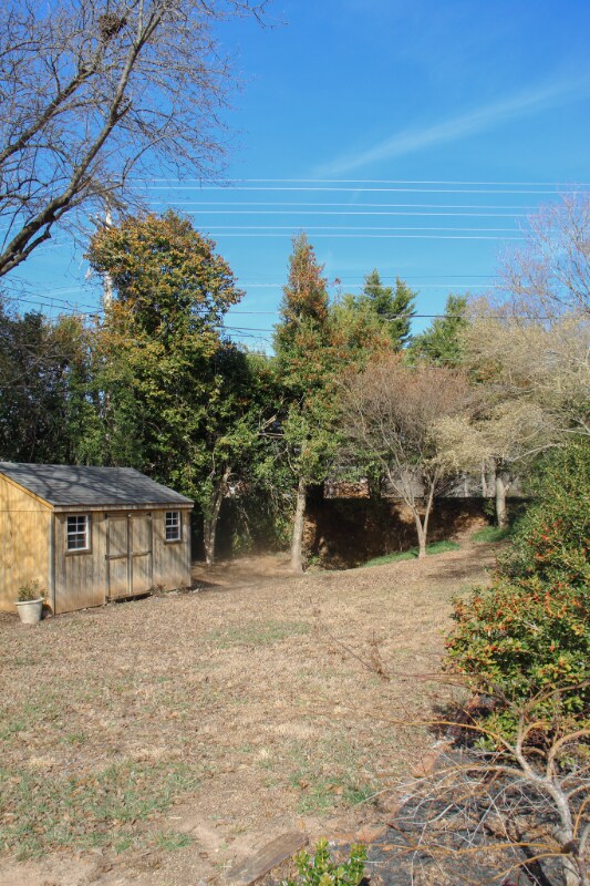 Building Photo - 100 Eisenhower St