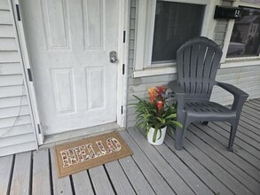 Keyless entry - 437 E 9th St