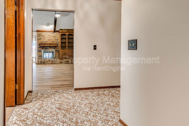 Building Photo - 11304 Ashford Dr