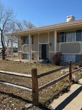 Building Photo - 201 N Park St