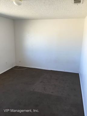 Building Photo - 17376 Sultana St
