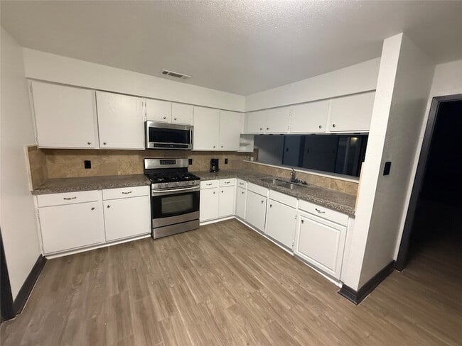 Photo - 11935 Firebird Dr House