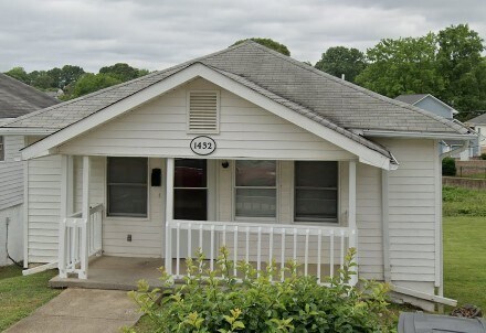 Primary Photo - 1432 Garfield Ave