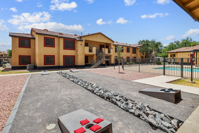 Building Photo - Sonoma Valley