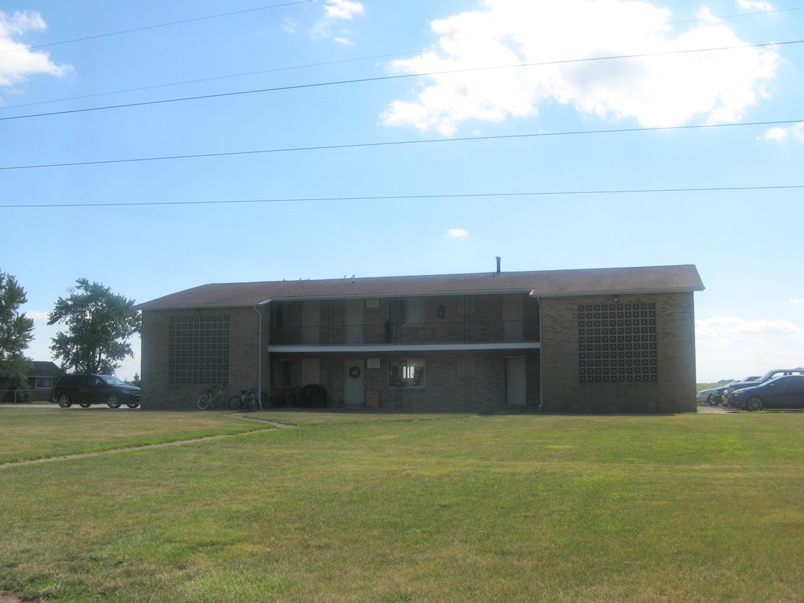 Primary Photo - 331 Southland Dr