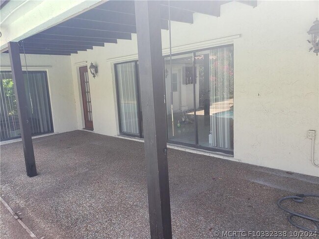 Building Photo - 1280 NW 114th Ave