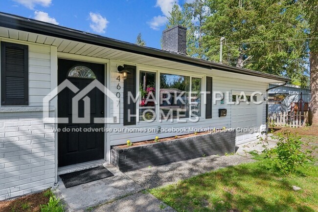 Foto del edificio - 4607 237th Pl SW