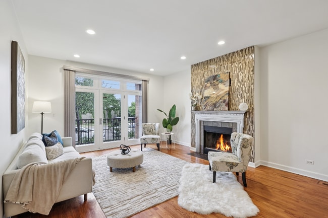 Photo - 6005 Irving Park Rd Apartment