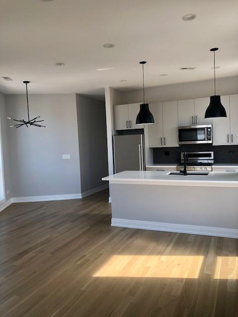 Foto del edificio - 1 bedroom in Chicago IL 60657