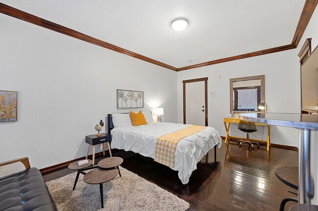 Foto del edificio - 330 Cedar Ave