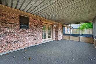 Building Photo - 2007 Whiteback Dr