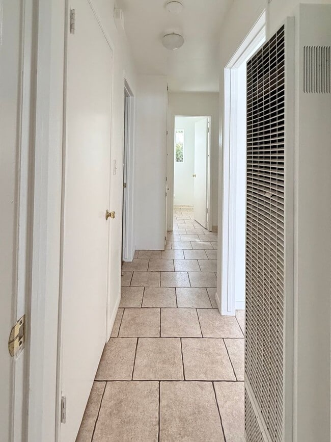 Foto del edificio - 3325 Porter Ln