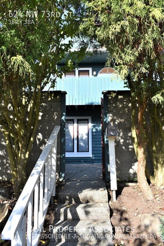 Primary Photo - Single Family Home in Whittier Heights