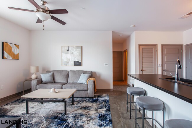 Building Photo - 2621 S Jefferson Ave