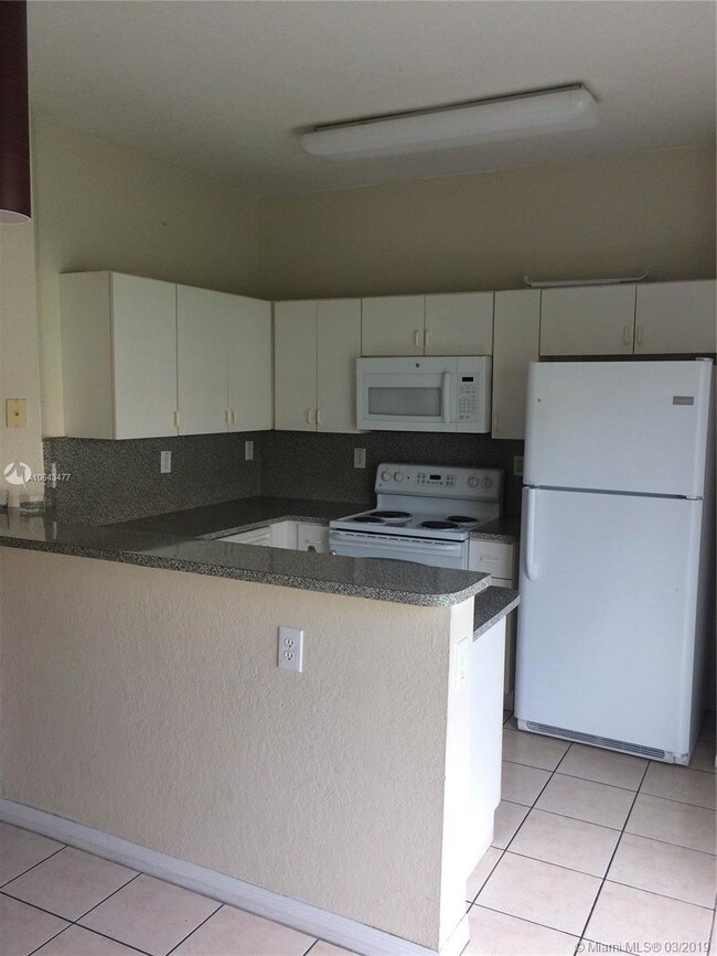 Foto del edificio - 8850 W Flagler St