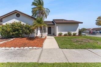 Building Photo - 5201 Bellefield Dr