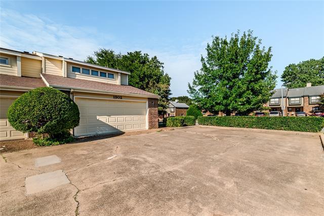 Foto del edificio - 1902 Shorewood Dr