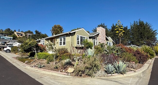 Building Photo - 7146 Danko Dr