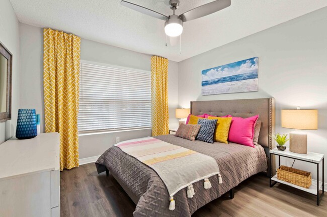 Building Photo - Coastline Apartments