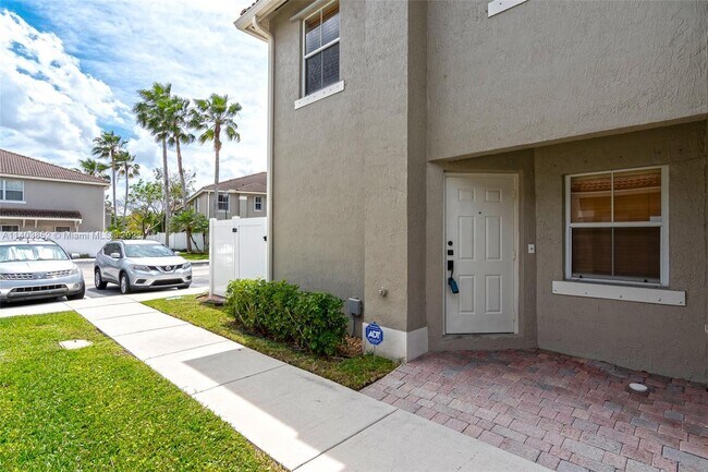 Foto del edificio - 12653 SW 53rd St