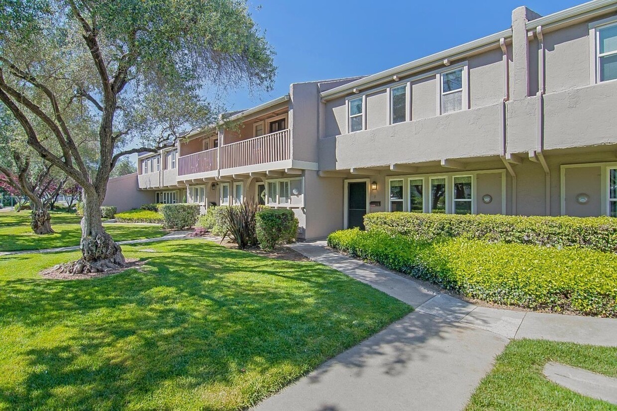 Desirable Villa de Los Gatos Townhome w/ ... - Desirable Villa de Los Gatos Townhome  w/ ...