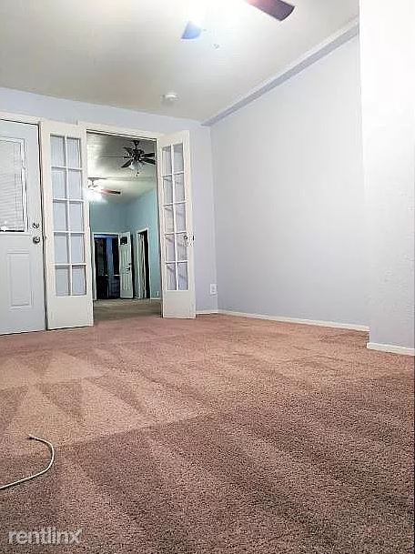 Foto del edificio - 3 br, 1 bath House - 1922 15th Ave S