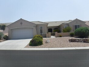 Building Photo - 2735 Evergreen Oaks Dr