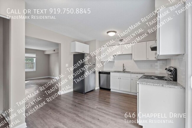 Building Photo - 646 Chappell Dr