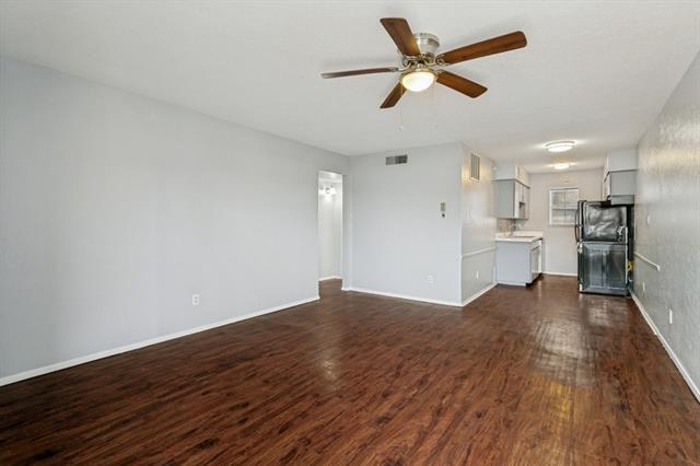 Foto del edificio - 4317 Baldwin St