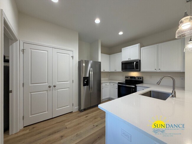 Foto del edificio - Beautiful 2 Bedroom Duplex in Fort Walton Beach near Beal Parkway!