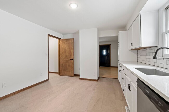 Foto del edificio - 2889 Hickory St