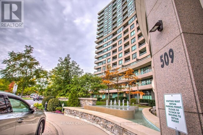 Building Photo - 509 Beecroft Rd