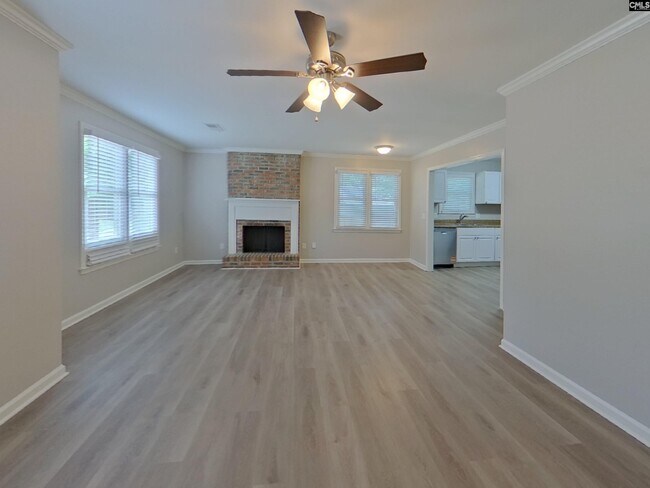 Foto del edificio - 13 Dyers Hall Ct