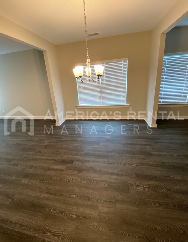 Foto del edificio - Home for Rent in Clanton, AL... Available ...
