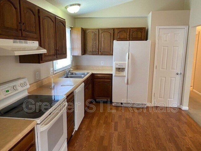 Building Photo - 128 Grand Teton Dr