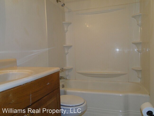 Foto del edificio - 2 br, 1 bath House - 809 East 5th Street
