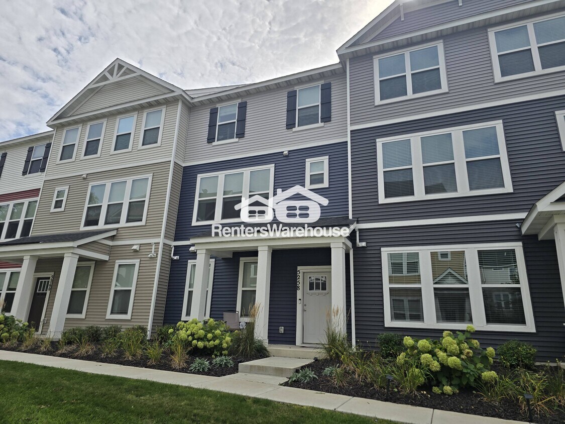 Foto principal - 5258 Hampton St NE
