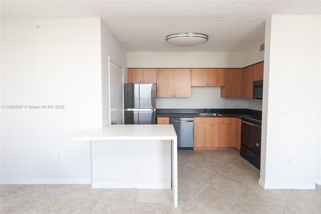 Foto del edificio - 1330 West Ave