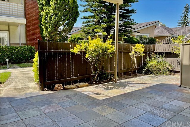 Foto del edificio - 23033 Nadine Cir