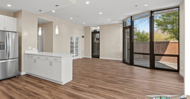 Foto del edificio - 1700 N Clark St